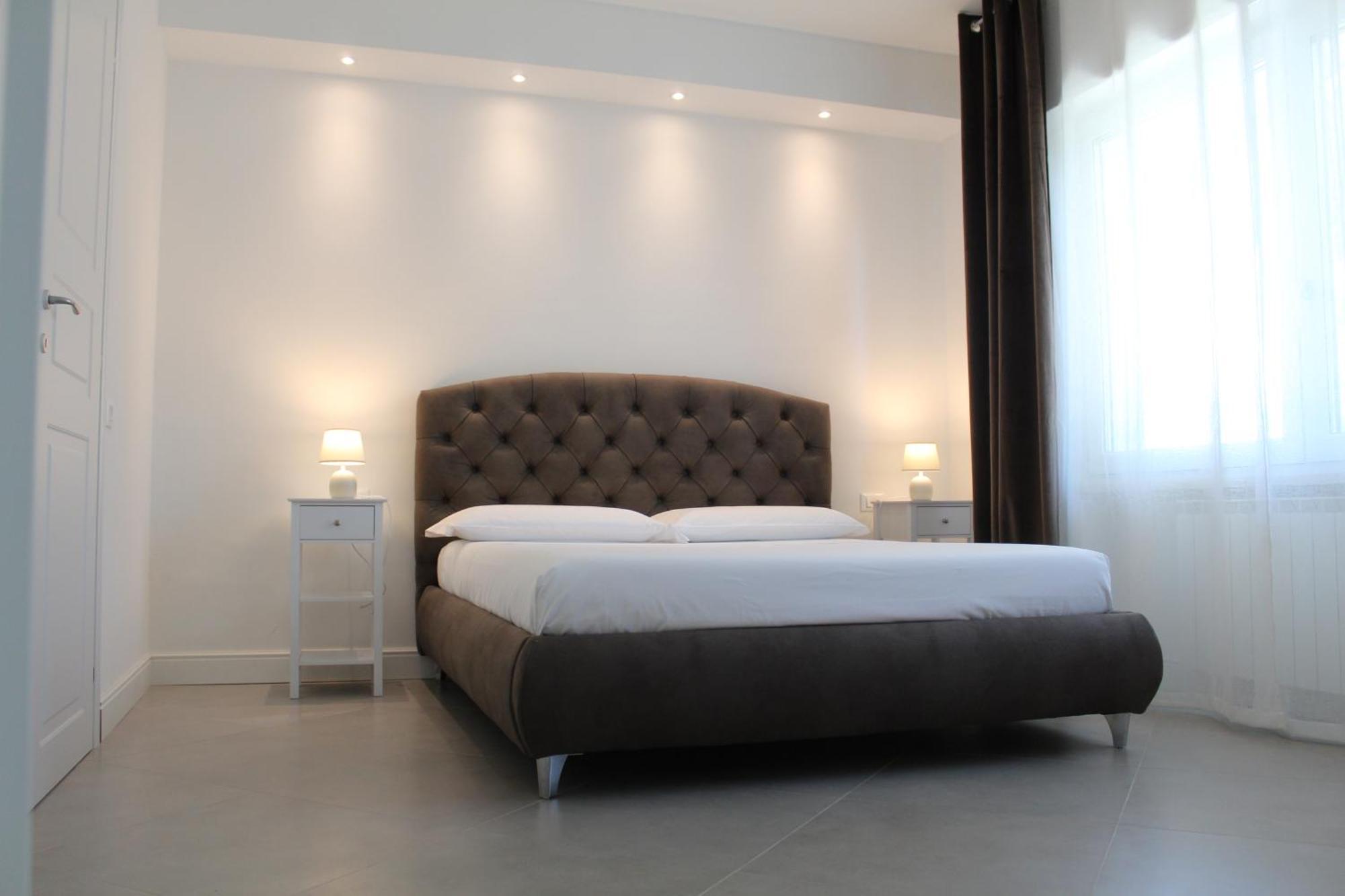 Villa Forte Salvi - Rooms Peschiera del Garda Dış mekan fotoğraf